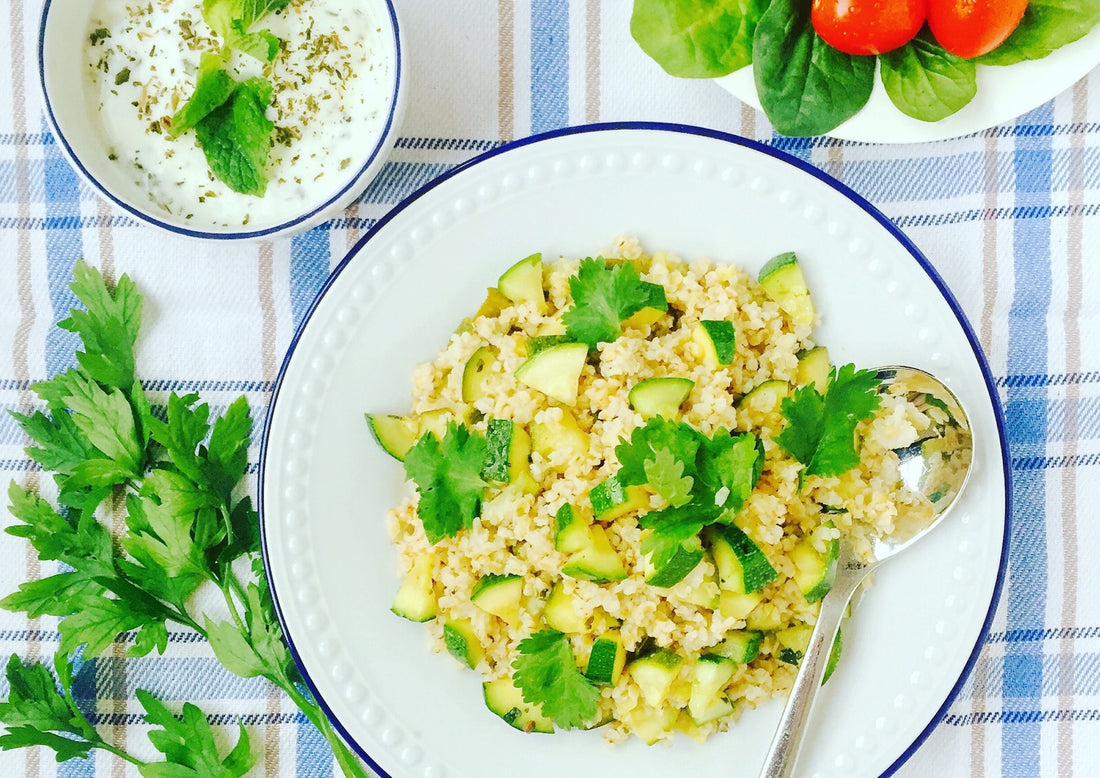 vegan lunch bulgur wheat arabic food healthy lunch light recipe zucchini tzatziki salad